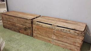 Baúles hechos con madera de pallet reciclada