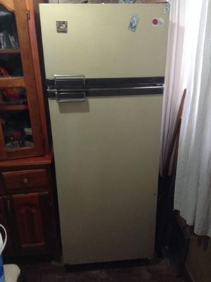 Vendo heladera columbia