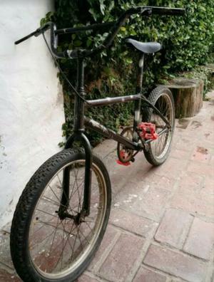 Excelente bicicleta Montainbike rod. 16