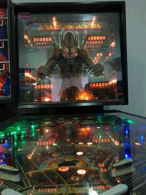 Flipper Pinball Space Invaders Impecable - Clarck Argentina