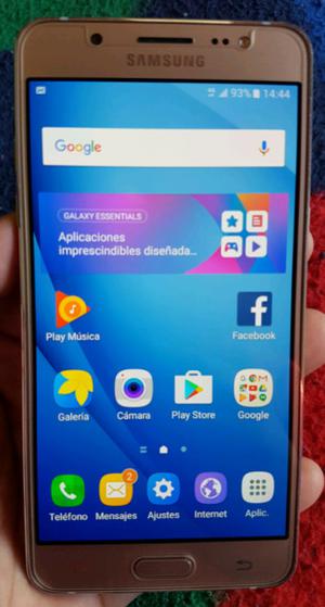 Samsung j7 dorado libre de fabrica.