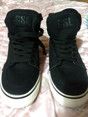 Vendo zapatillas GSL