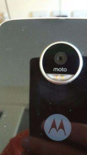 Motorola Z Play Xt  - P/ Repuesto Frontal Roto 1 Sem Uso