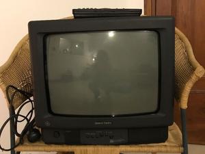 Televisor color 14" con control remoto