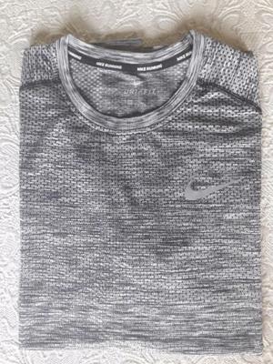 REMERA NIKE RUNNING DRI-FIT HOMBRE