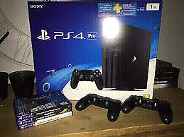 Ps4 pro un terabytes dos joystick udos juegos