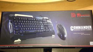 Teclado y mouse