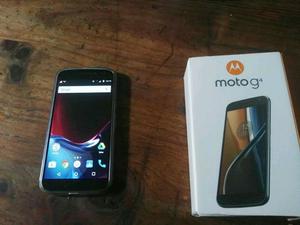 Vendo Motorola G4 con Cargador turbo