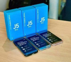 samsung J5 pro en caja y todos sus accesorios