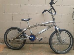 BICICLETA KORE IMPECABLE