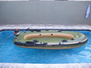 BOTE INFLABLE CON MOTOR