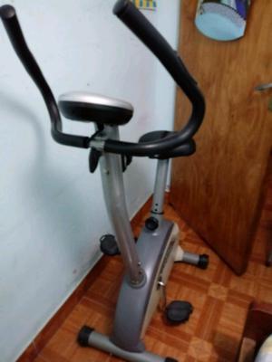 Bicicleta fija para hogar