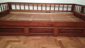 Sofá cama de madera de cedro
