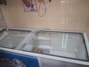 Vendo 1 freezer