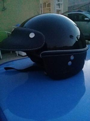 Vendo casco aleman para moto nuevo