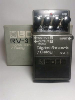 Boss RV-3 Reverb/Delay