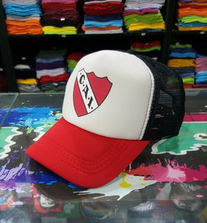 Gorra trucker escudo independiente