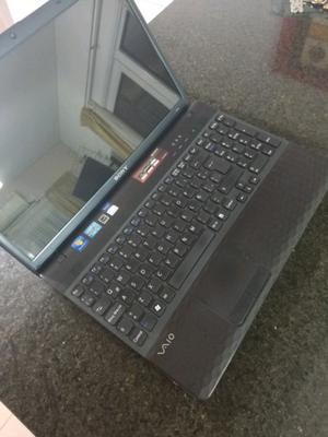 Notebook Sony Vaio i3 4 gb de RAM