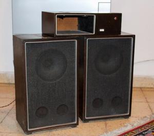 Parlantes Hoyar + Reproductor De Cassettes Kenia