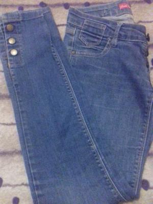 Vendo jean talle 34