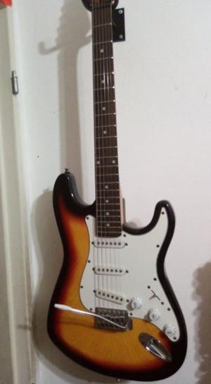 Guitarra Eléctrica Stractocaster Anderson c/funda y cable.