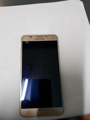 SAMSUNG GALAXY J