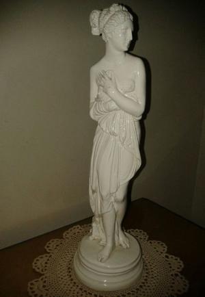 Estatua de Porcelana