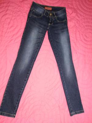 Jeans Santa m. Nuevo sin uso. Talle )