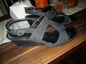 Sandalias bajas taco chino