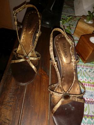 Sandalias color cobre