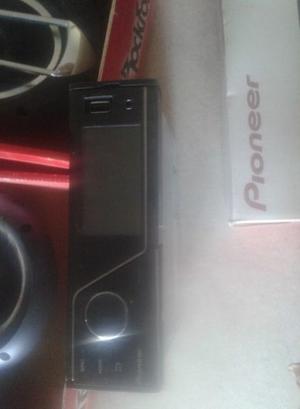 Vendo Stereo Pioneer con parlantes