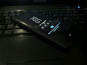 Samsung s8 (Completo en caja)