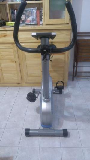 VENDO BICI FIJA MAGNETICA