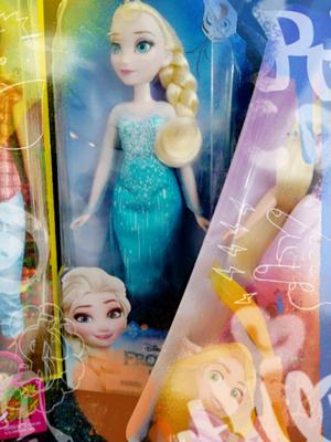 Muñecas Disney Frozen Rapunzel y Barbies original