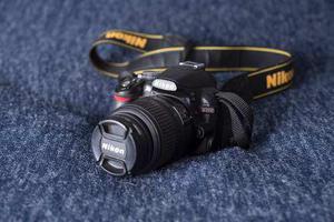 Camara Nikon D 3100 + Lente Kit 18-55