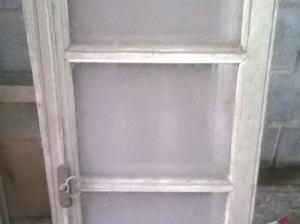 Ventana y mosquitero