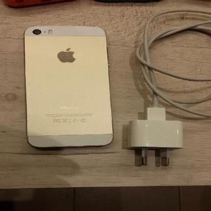 iPhone 5S Gold 4 Fundas Y Cargador