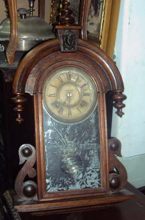 Reloj De Pared Antiguo Corona Ansonia De Roble ()