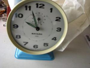 Reloj Despertador Bayard A Cuerda Origen Frances Dos Llaves