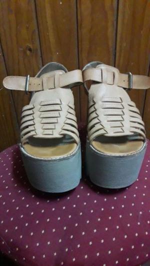 SANDALIAS NUEVAS N°37