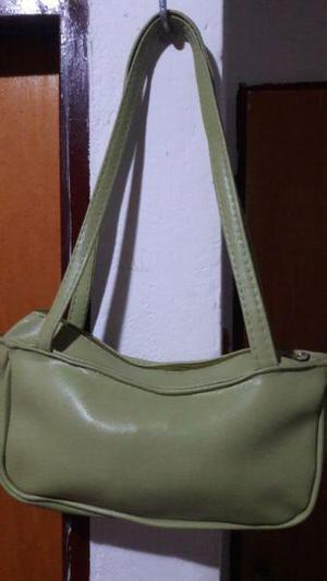 Vendo cartera nativa nueva
