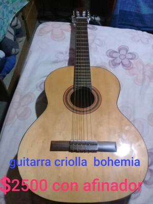 Vendo guitarra criolla