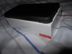 Xiaomi Redmi 4a Nuevo, funda y templado de regalo