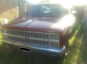 CAMIONETA CHEVROLET SILVERADO MOD 1981