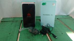 Celular Huawei y6 libre en caja y accesorios