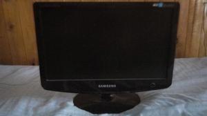 Monitor Samsung syncMaster 632NW 15.6