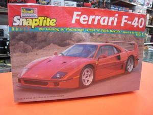 Revell Ferrari F - 40 Escala 1/32 Para Armar