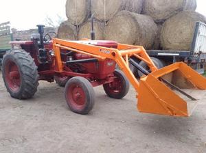 Tractor Fahr D66 con pala frontal