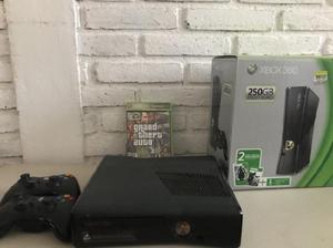 Xbox 360 slim 250gb 2 joysticks 20 juegos
