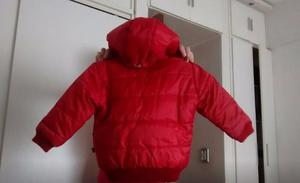 Campera Inflable Zuppa Talle 2 Niña, capucha desmontable